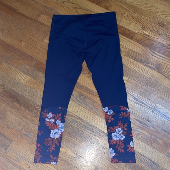 EUC Lands’ End Sport Leggings - Picture 2 of 5